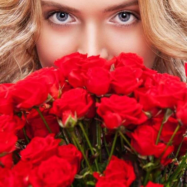 Дарите женщинам цветы