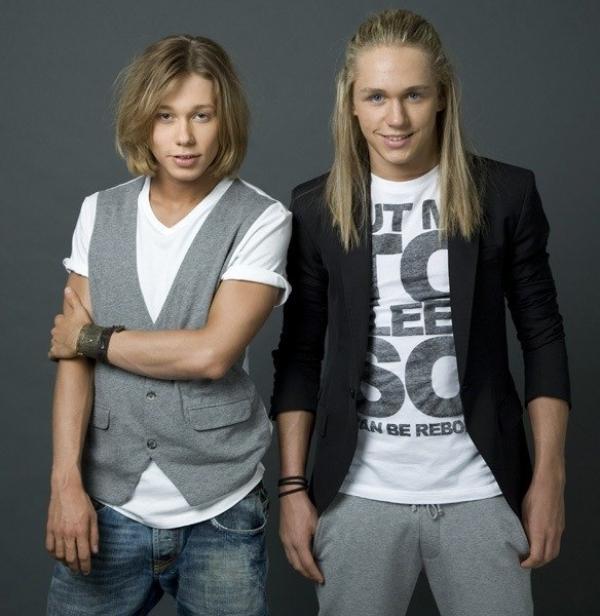 Катя, возьми телефон!