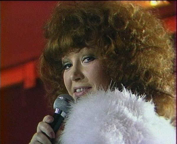 Миллион аллых роз