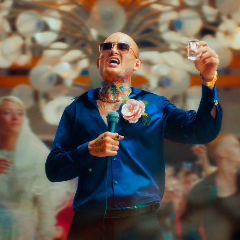 Один черный русский мальчик заработал капитальчик